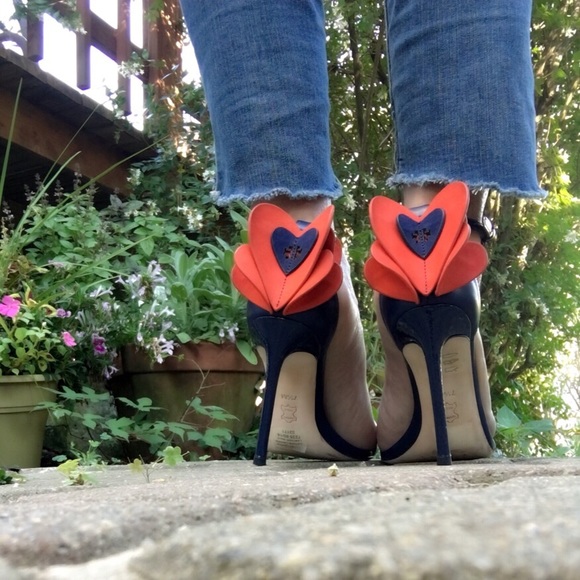 Tory Burch Amour Sandal - Picture 3 of 8